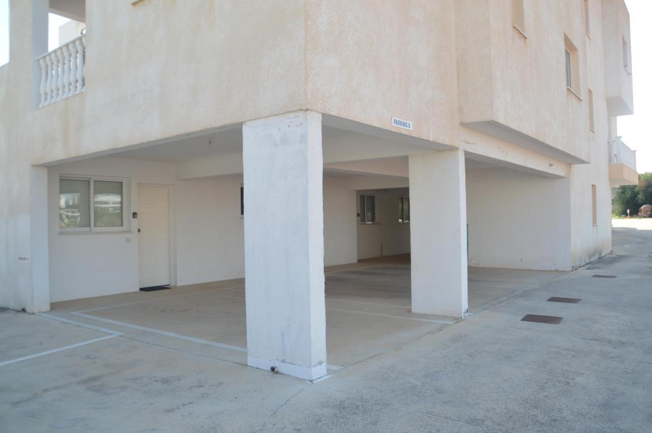 Kapparis Penthouse Apartment Paralimni Exterior photo